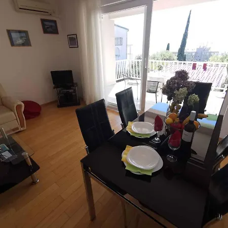 In 13938 Appartement Selce